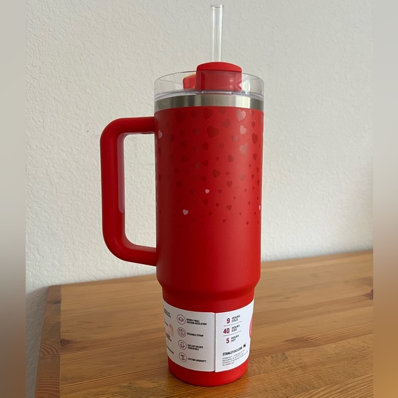 Stanley Limited Edition 30oz - Target Exclusive Ruby Heart - Picture 2 of 11